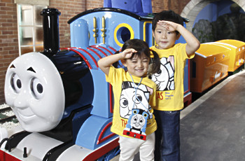 THOMAS TOWN オープン!!