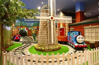 トーマスシアタートレイン★☆