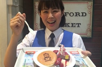 ジェームスのストロベリーパンケーキ★★
