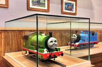 トーマスタウンのギャラリーにトーマスとパーシーが戻ってきたよ!